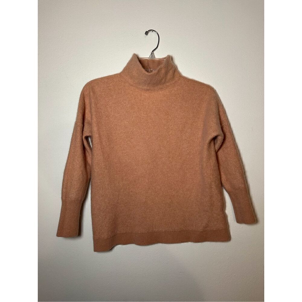 Free People women’s cashmere dusty rose mock neck sweater size SP. #43-1316